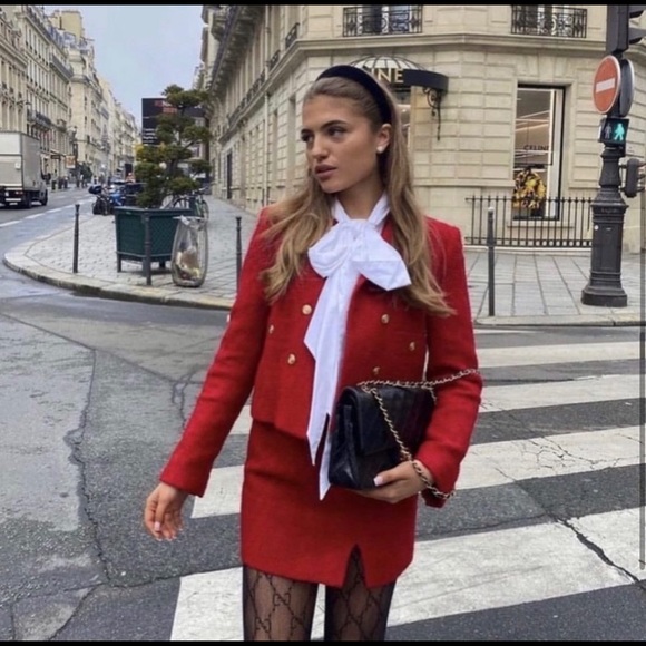 ZARA TEXTURED RED SKIRT WITH SLIT - Picture 9 of 12